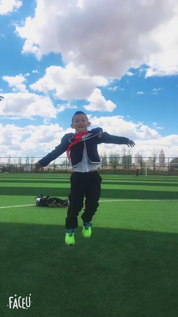 球场之上荣耀尽显,努力付出成果显著 球场之上荣耀尽显,努力付出成果显著