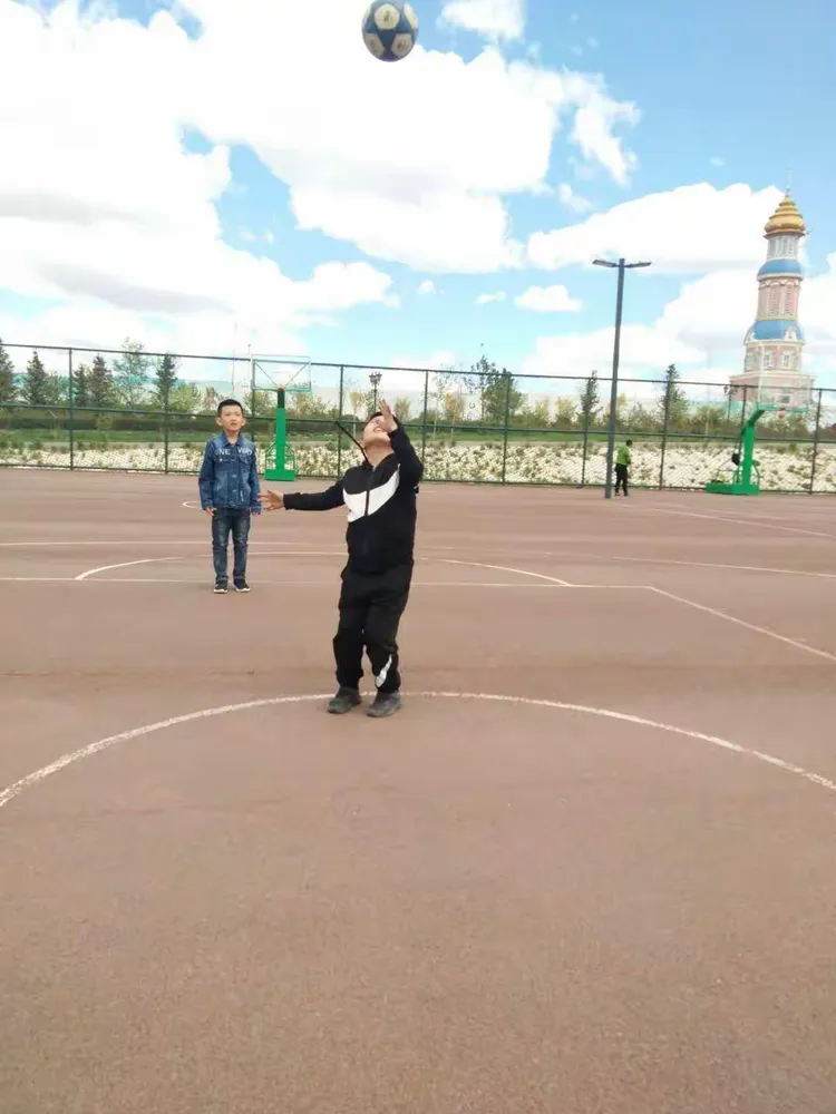 球场之上荣耀尽显,努力付出成果显著 球场之上荣耀尽显,努力付出成果显著