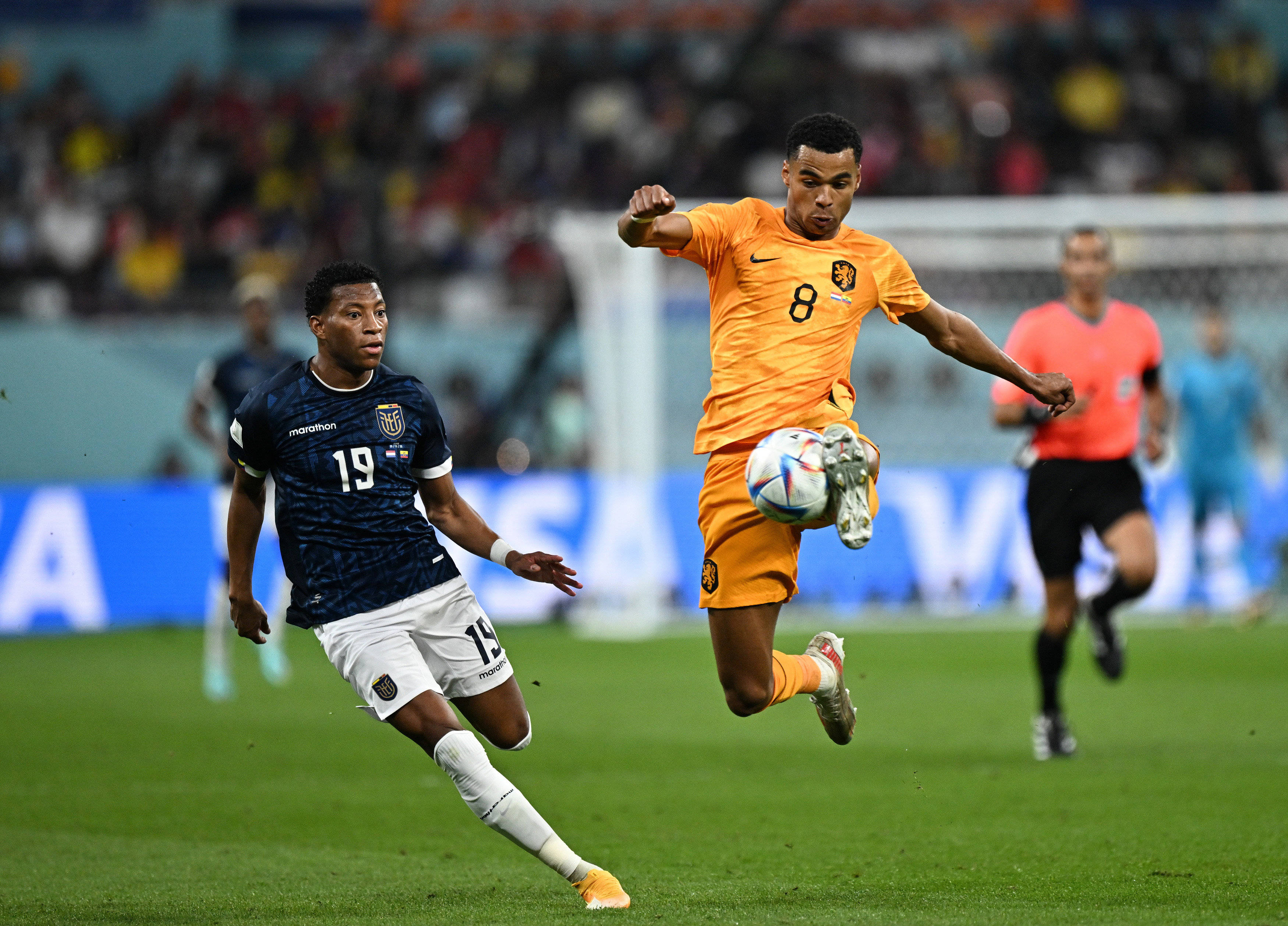 AYXapp下载-欧洲足球预选赛：比利时捷克大胜，锁定晋级名额的简单介绍