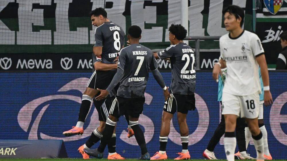 凯泽斯劳滕将在主场对阵门兴格拉德巴赫,迎战激烈的简单介绍 凯泽斯劳滕将在主场对阵门兴格拉德巴赫,迎战激烈的简单介绍