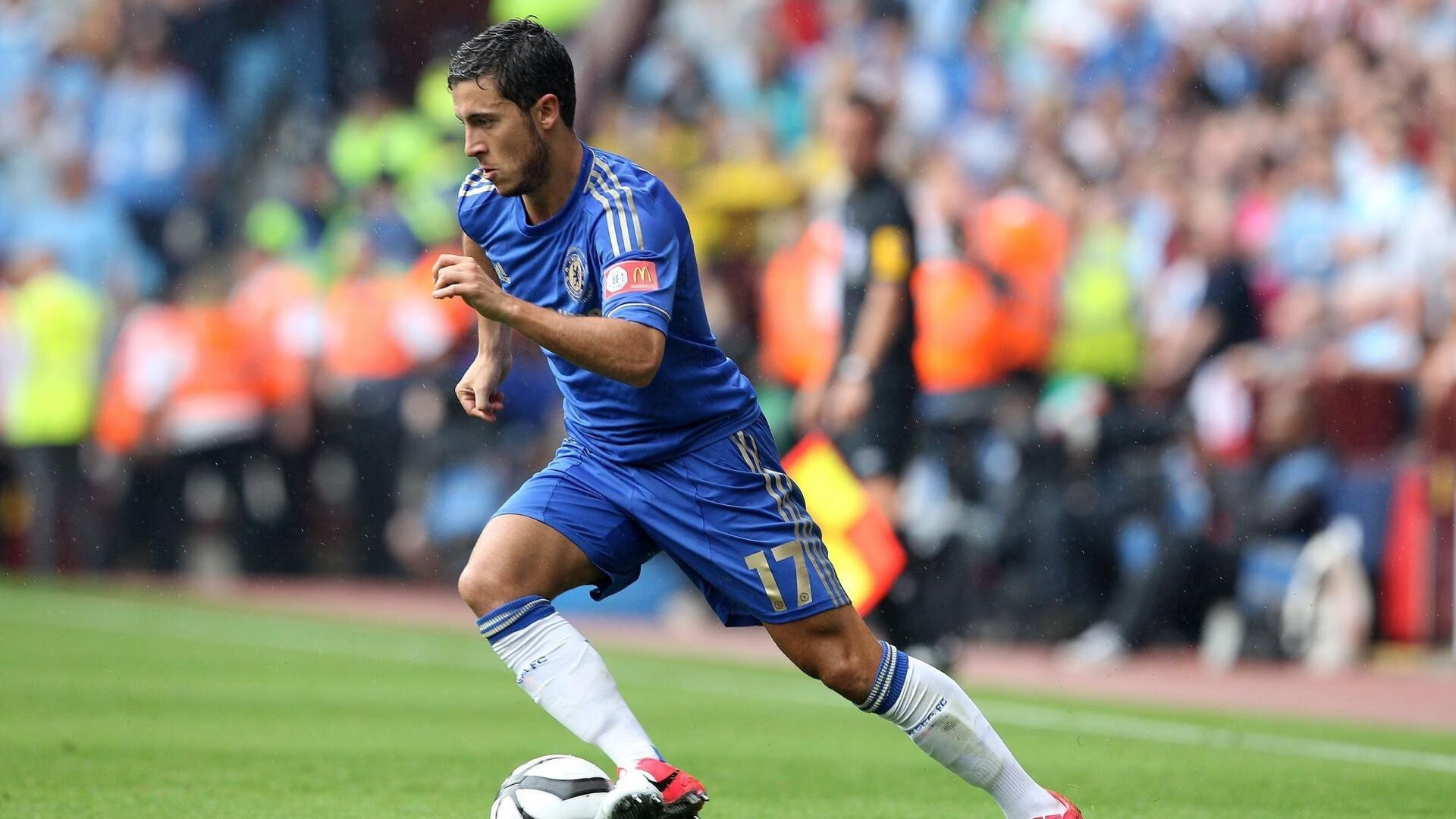 绿茵与赛道双重奏,拉齐奥强压比利亚雷亚尔,格纳布里在F1年度争冠接管比赛