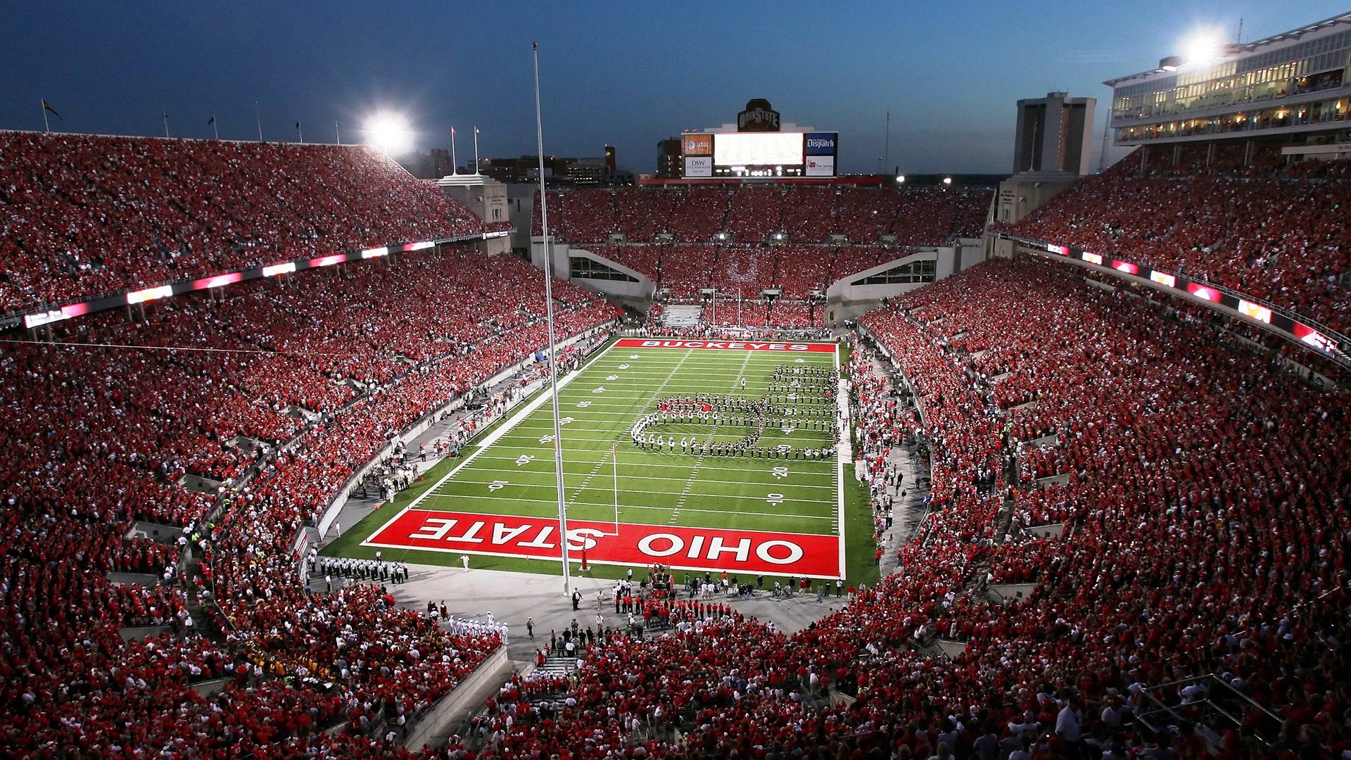 爱游戏体育-西甲国家德比之夜，拉文打出统治级数据，当篮球巨星照亮足球圣殿